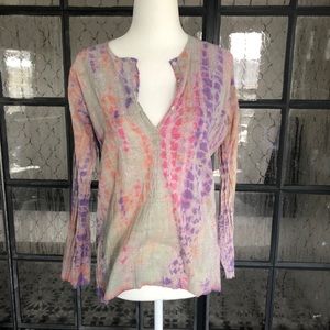 Tie dye hippie top.
